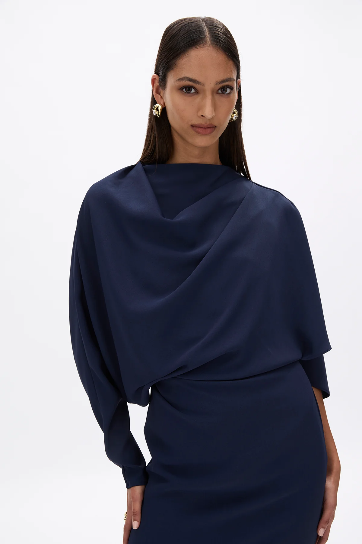 Amaris Cape Gown - Image 4
