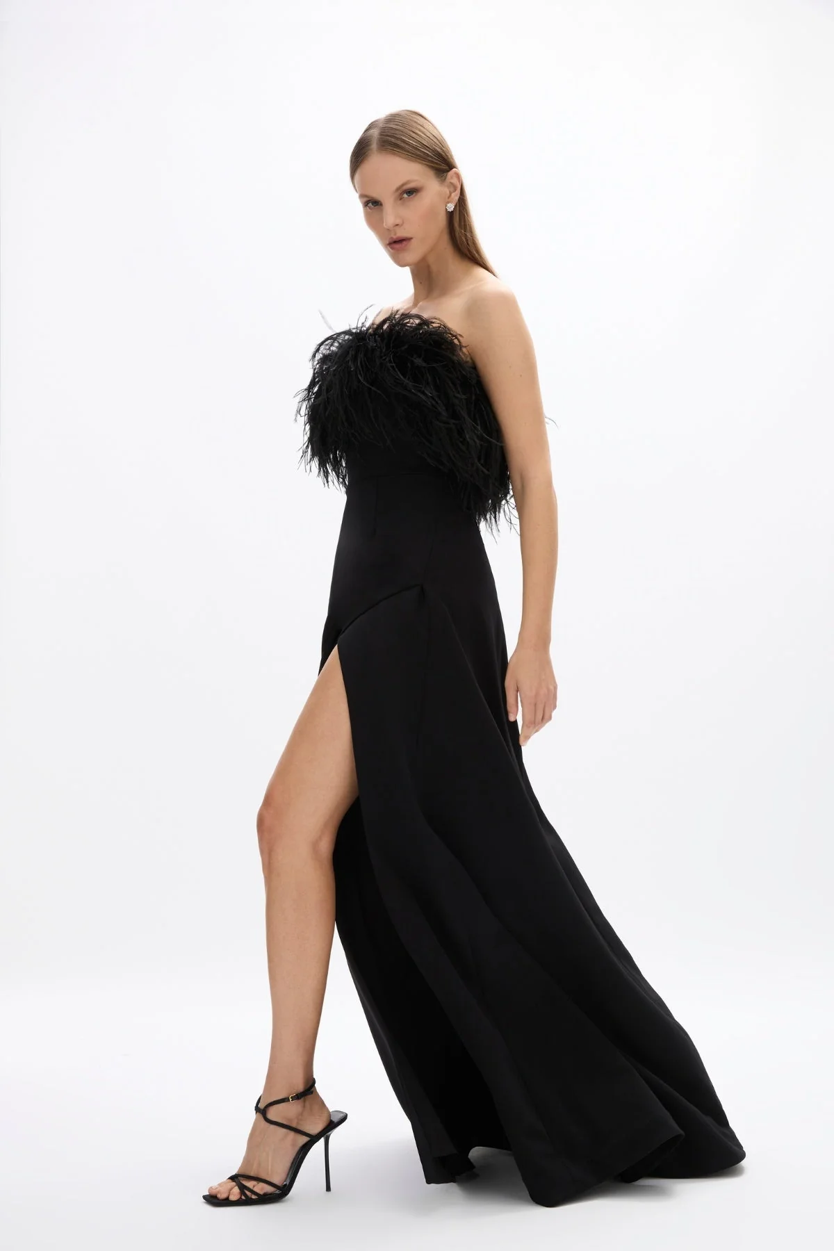 Link Gown - Image 3